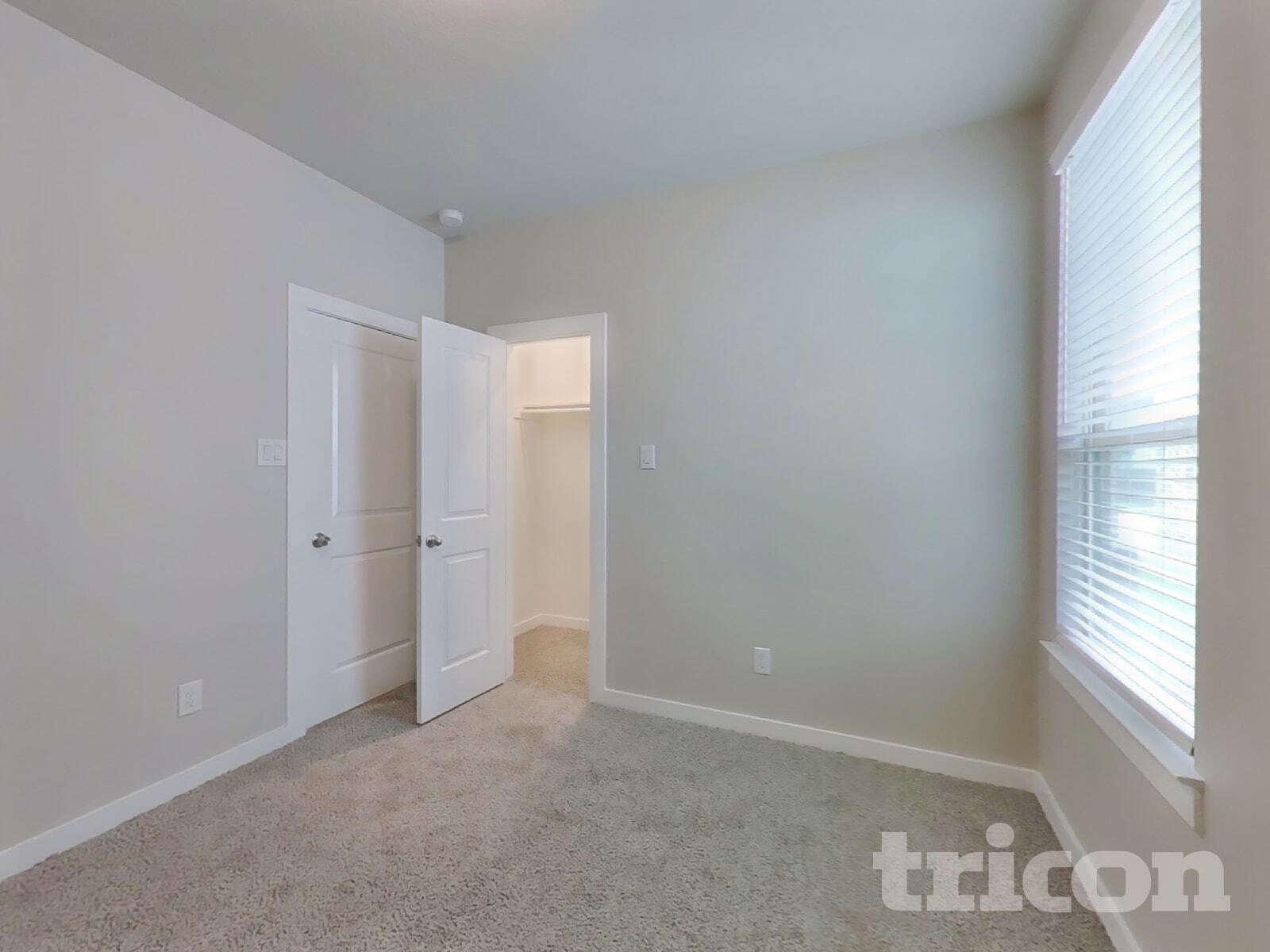 Building Photo - 5163 Klein Orchard Dr