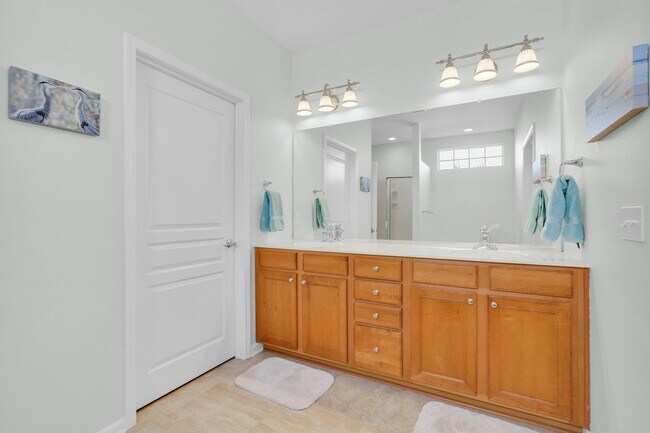 Building Photo - 17 Thomas Bee Dr