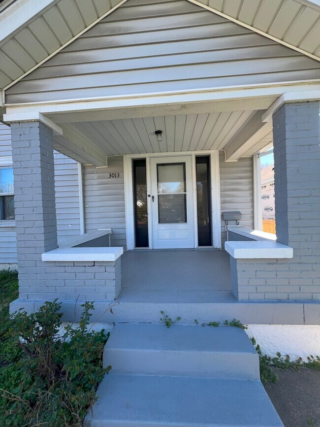 Building Photo - 3013 Taylor Blvd