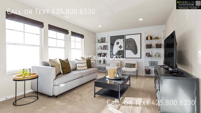 Building Photo - Ideally located near I-5, JBLM, shopping centers, top-rated schools, and outdoor recreation.