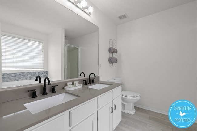 Building Photo - 5332 Seaspray Ln