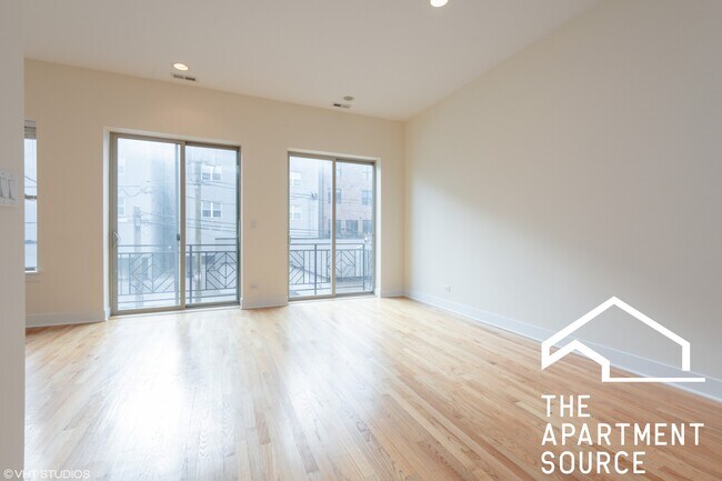 Building Photo - 2510 N.Willetts Unit 2C