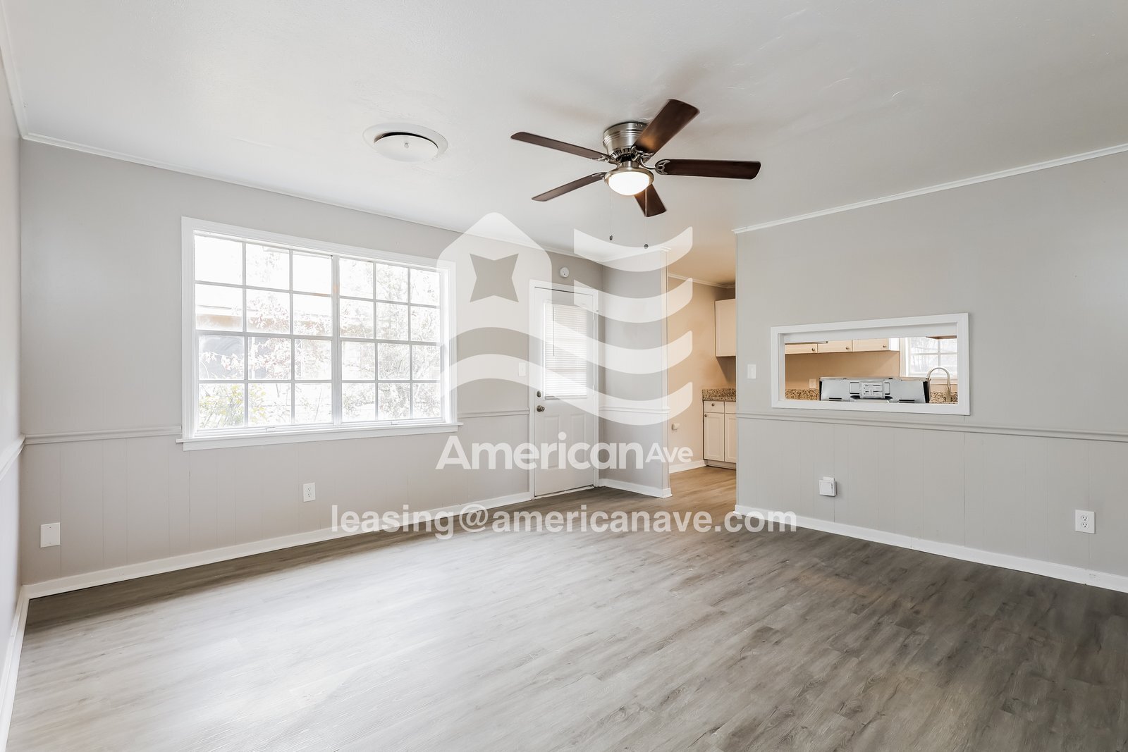 Building Photo - 329 Glen Rose Dr