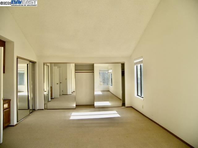 Building Photo - 715 Sunrise Dr