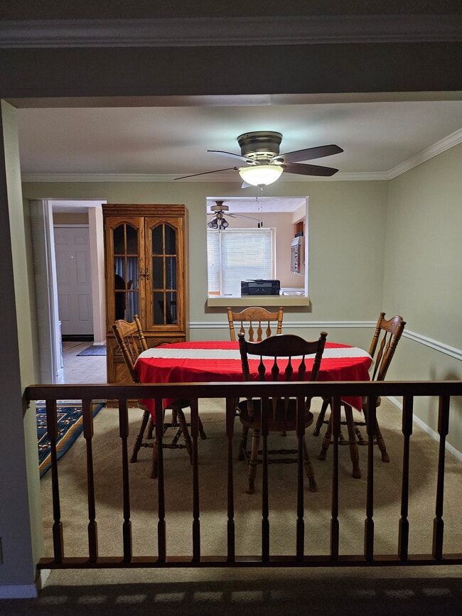 Building Photo - 1295 Elm Grove Cir