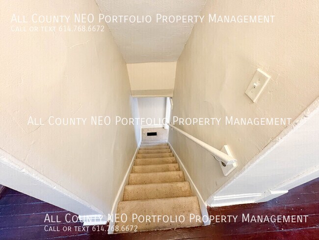 Building Photo - 908 Ellsworth Ave