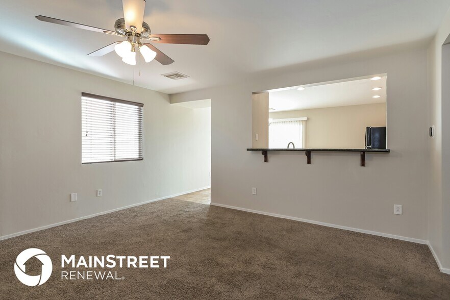 Building Photo - 5152 E Desert Straw Ln
