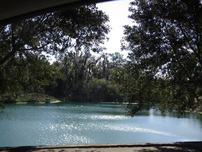 Building Photo - 1571 NW 29 Rd