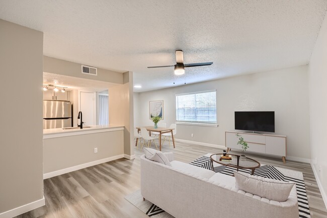 B1 Renovated - 2 Bed 2 Bath - Rise Heather Ridge