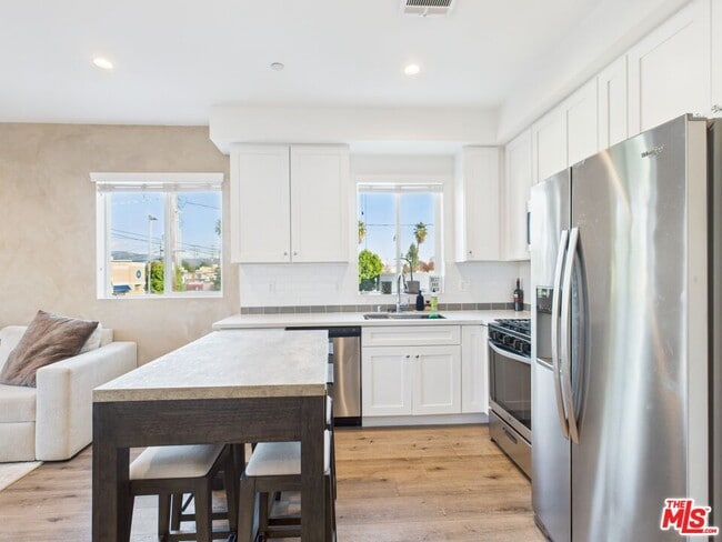 Building Photo - 14525 Killion St