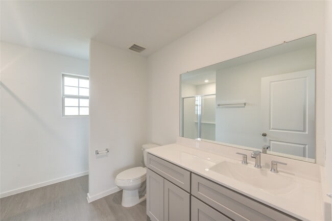 Building Photo - 16132 Holly Laurel Mnr