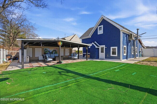 Building Photo - 644 Ocean Ave