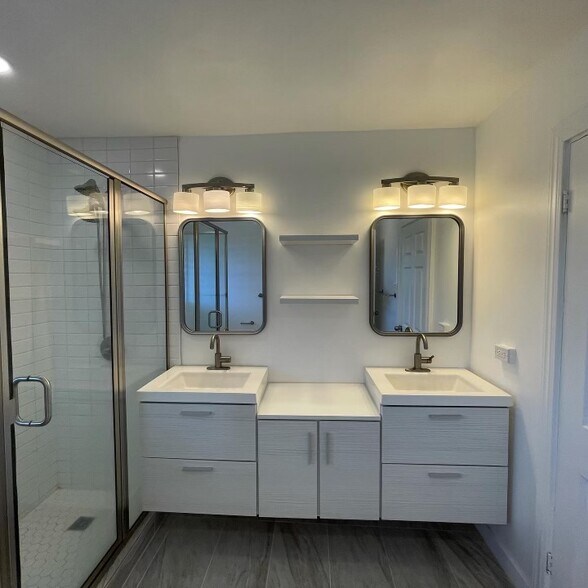 Primary Photo - 45-553 Ualani Pl