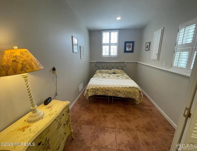 Building Photo - 90 Minnesink Rd