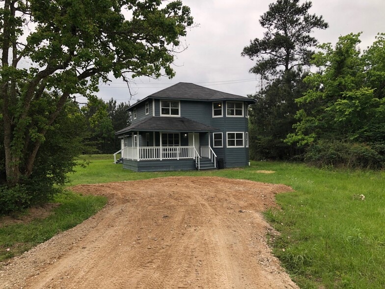 838 Lizzie Lane - Tomball - 838 Lizzie Ln