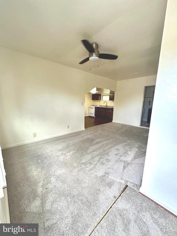 Building Photo - 806 18th St S