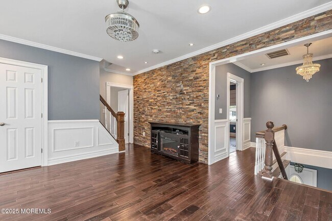 Building Photo - 76 South St