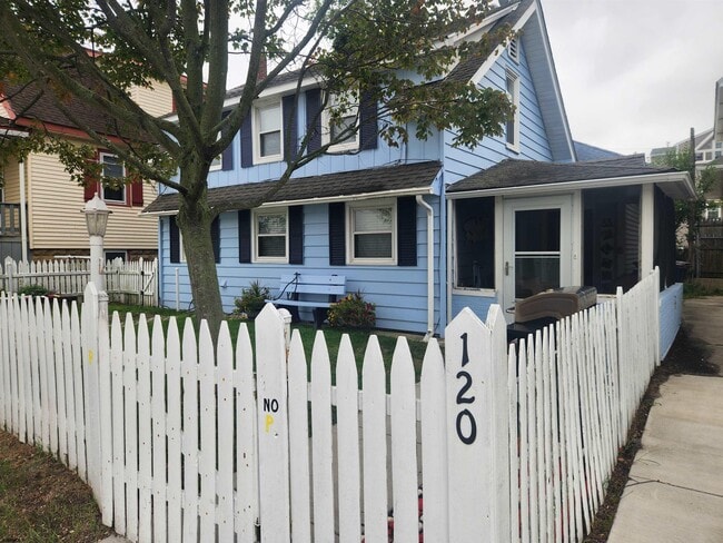Building Photo - 120 N Cornwall Ave