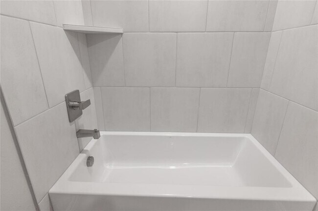 Building Photo - 9113 NW 127th St