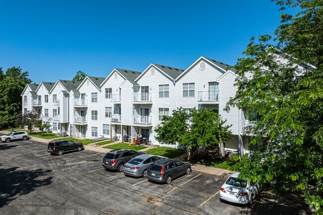 Building Photo - Deer Creek Apartments