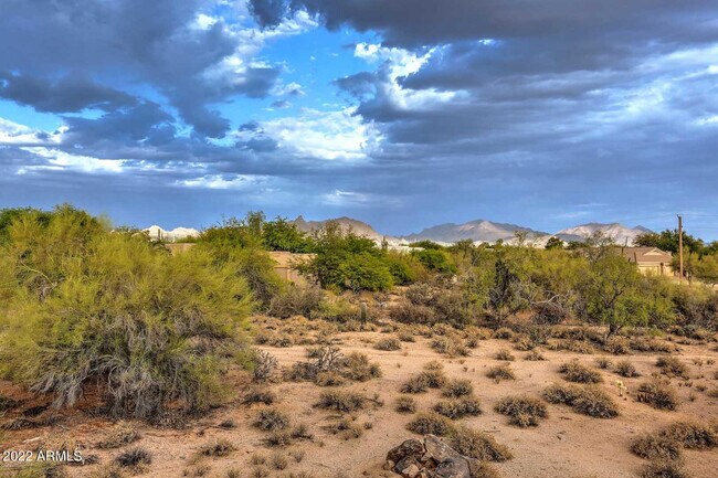 Building Photo - 28685 N 73rd St