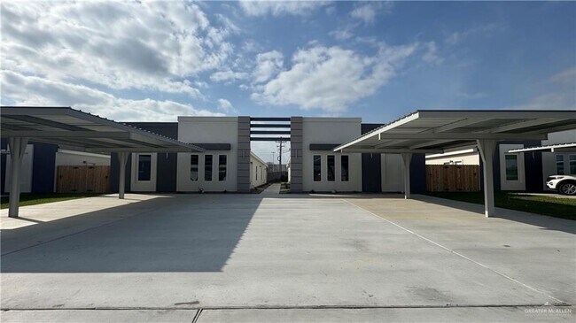 Primary Photo - 4116 La Vista Ave