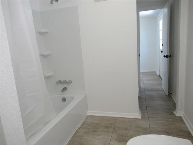 Building Photo - 10612 Deer Canyon Rd