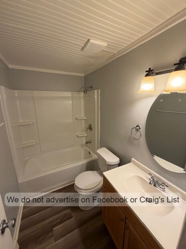 Building Photo - Rolling Springs- Pecan Drive