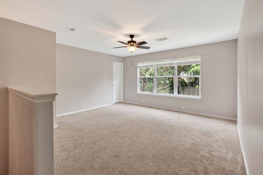 Building Photo - 7711 Parkwood Way