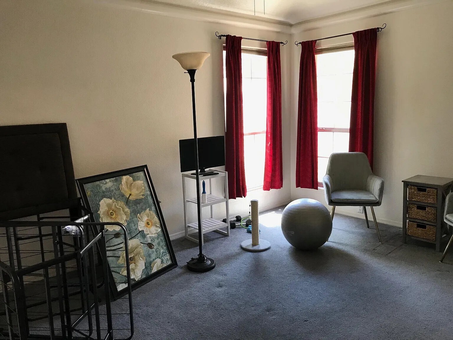 Building Photo - 8020 Brittany Ave NE