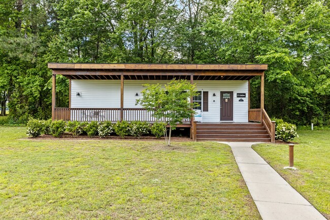 Primary Photo - 2110 Las Flores Ln