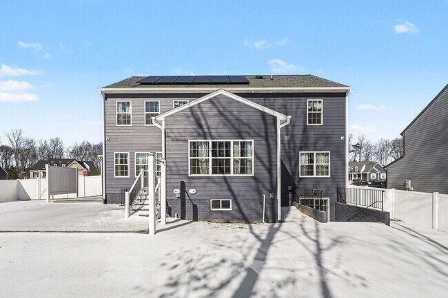 Building Photo - Luxurious Living Lewis Style: A Spacious 5-Bedroom Home with Modern Elegance