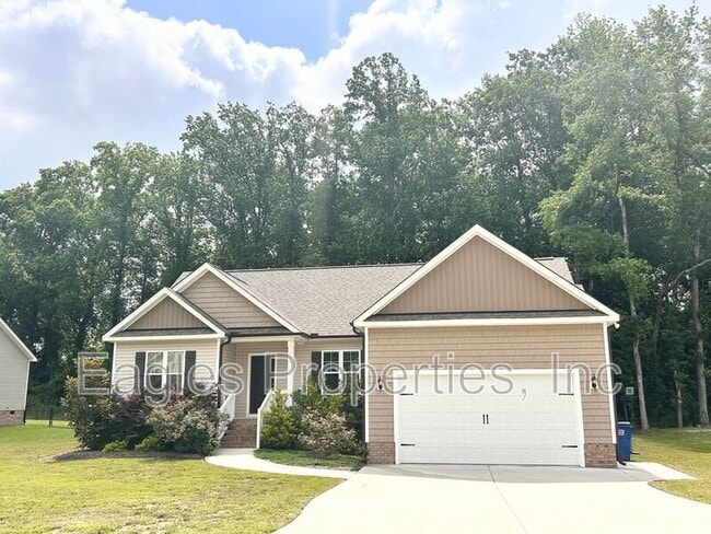 Primary Photo - 106 Hawk Pl