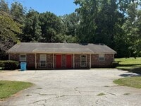 Building Photo - 95 Plum Orchard Rd