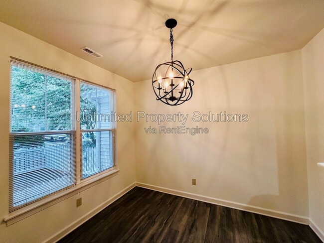 Building Photo - 5813 Wrightsville Ave