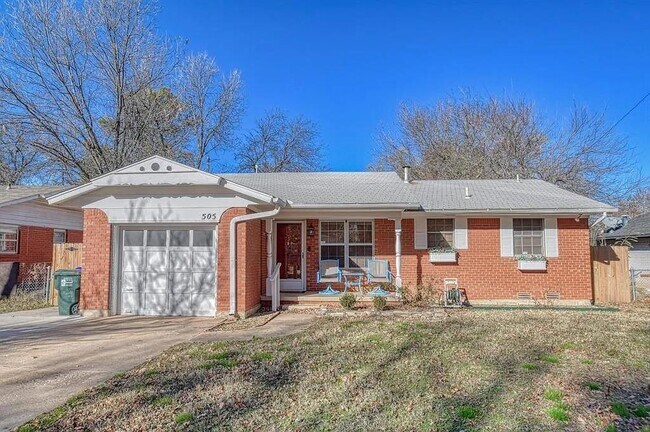 Primary Photo - 505 Inwood Dr