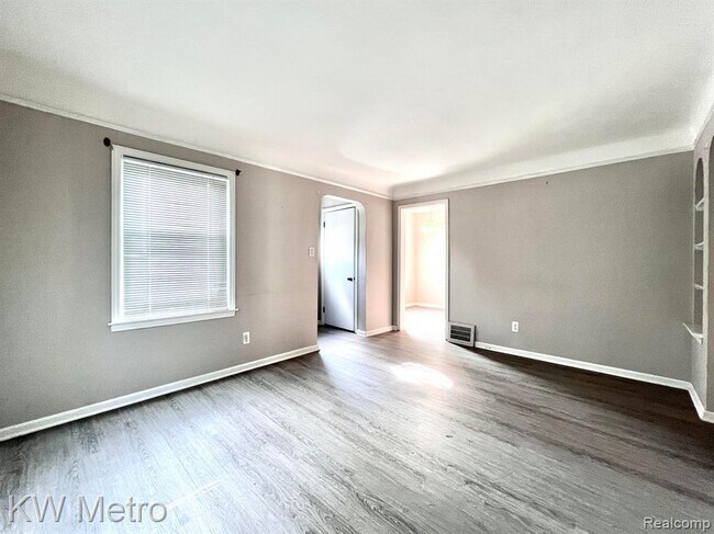 Building Photo - 2038 Mildred St