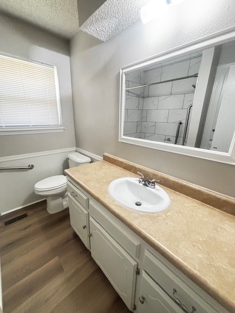 Building Photo - 309 W Vandament Ave