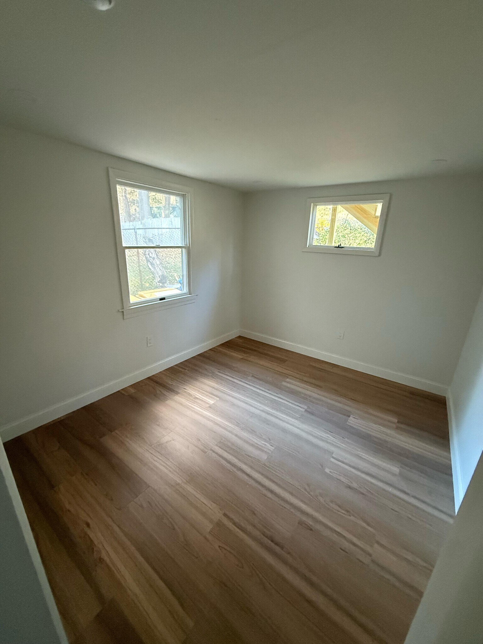 Building Photo - 62 Locust St