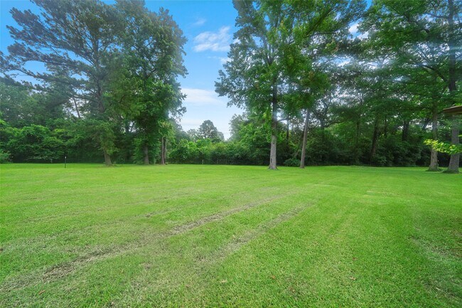 Building Photo - 143 Linnwood Dr