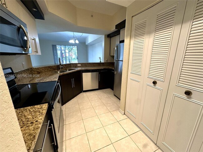 Building Photo - 741 SW 148th Ave