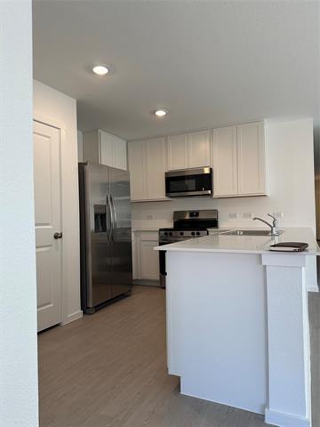 Building Photo - 6805 Haines Dr