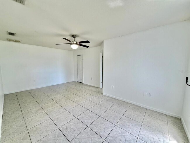 Building Photo - 3264 Deltona Blvd