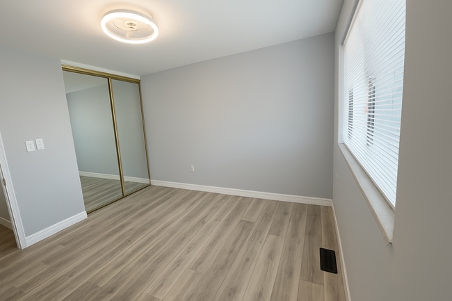 Building Photo - 328 Carmel Woods Dr