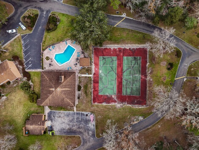 Building Photo - 1810 NW 23rd Blvd