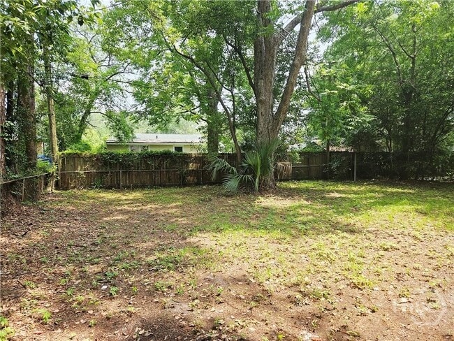 Building Photo - 2510 Florida Ave