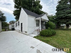 Building Photo - Updated 3 Bedroom Home in Southwest Detroit!