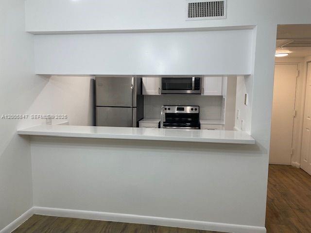 Building Photo - 8180 Geneva Ct