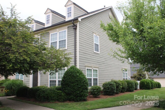 Building Photo - 11459 Potters Row