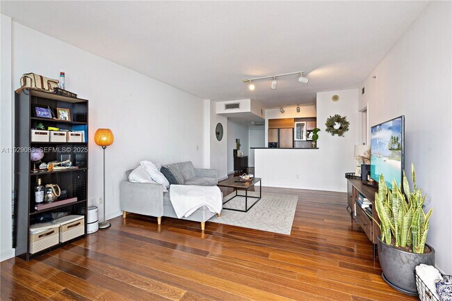 Building Photo - 335 S Biscayne Blvd